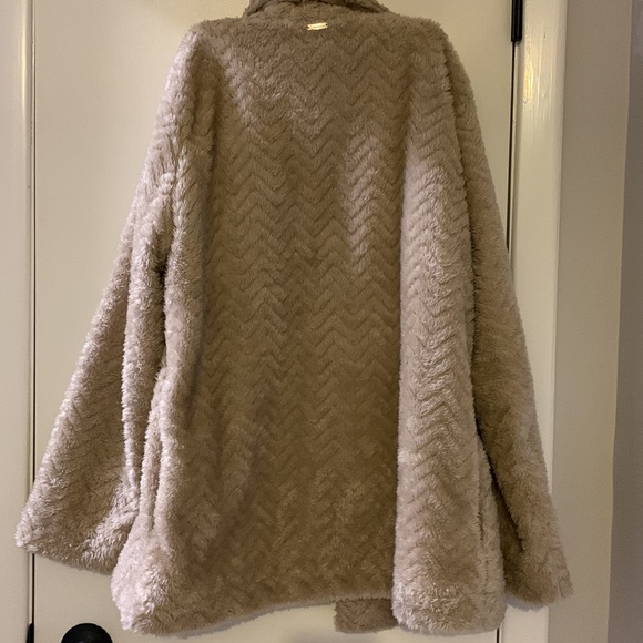 Calvin Klein cozy Khaki Tan fleece Teddy Jacket Coat - Picture 10 of 10